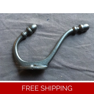 VICTORIAN-STYLE CAST IRON ACORN COAT HOOK